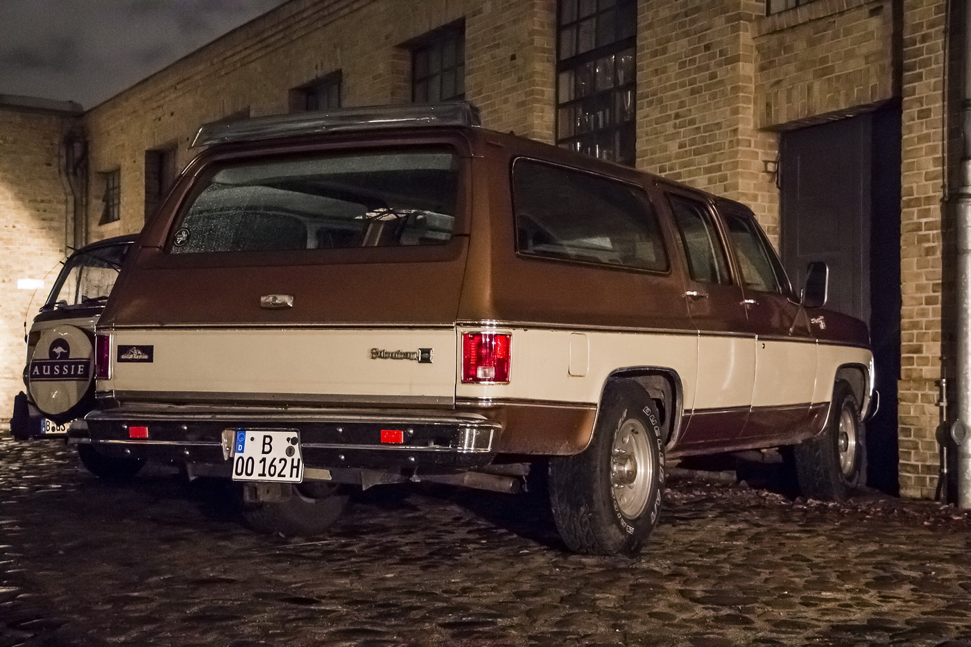 Chevrolet Suburban Chevrolet Suburban
