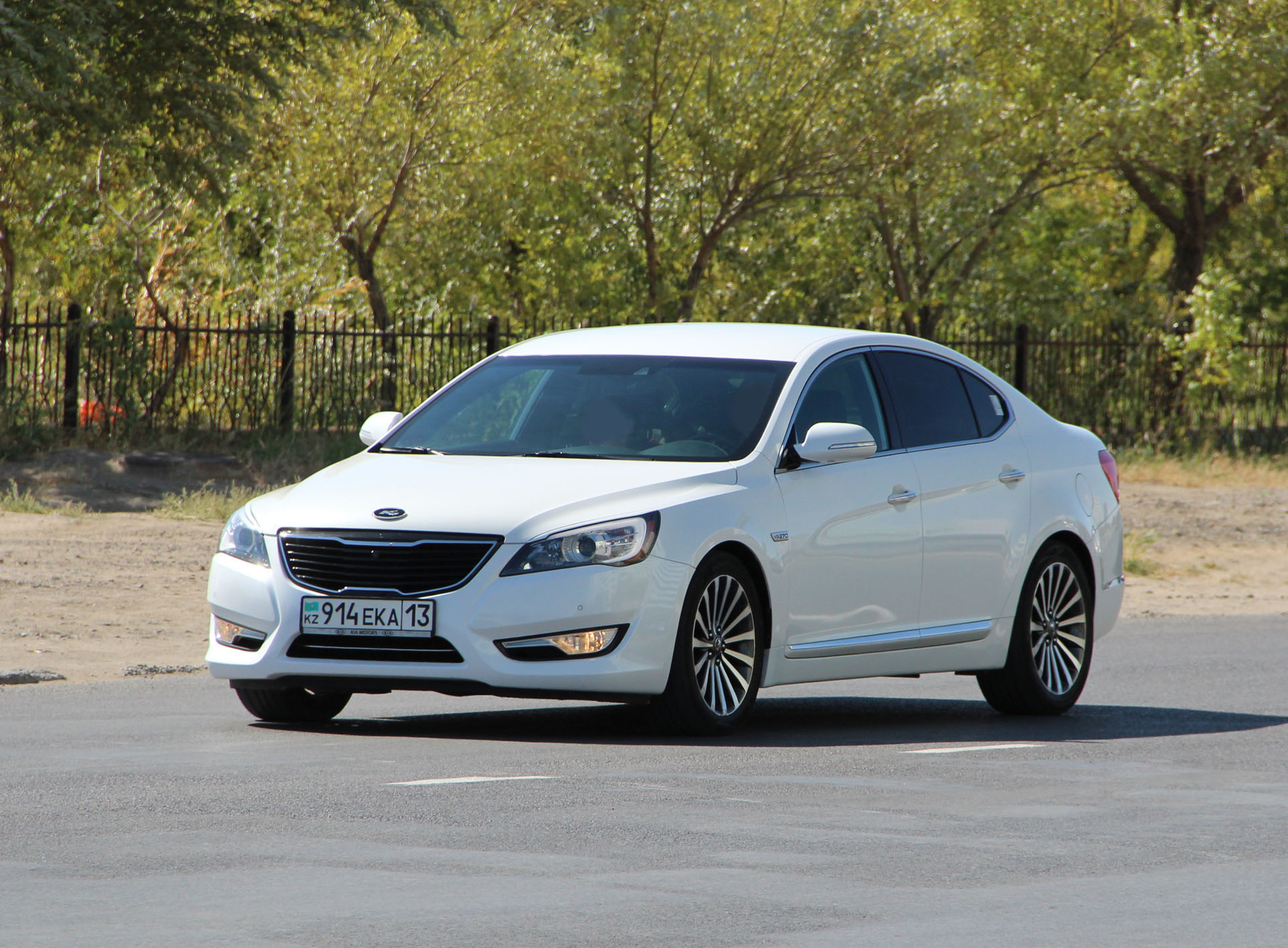 Kia Cadenza