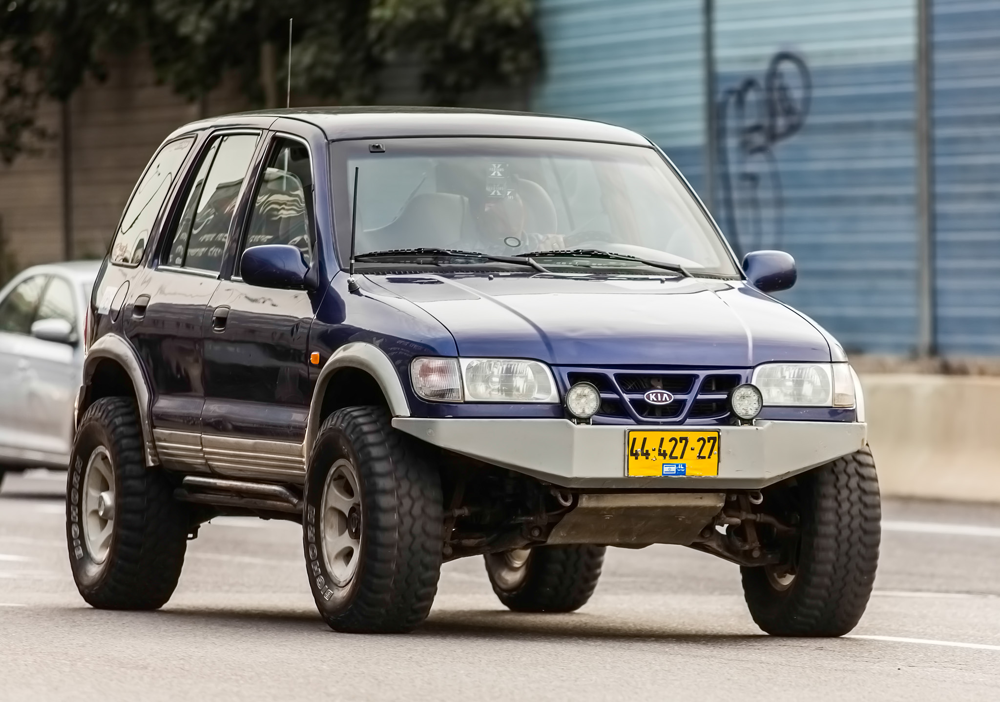 Kia sportage 1 тюнинг своими руками 39