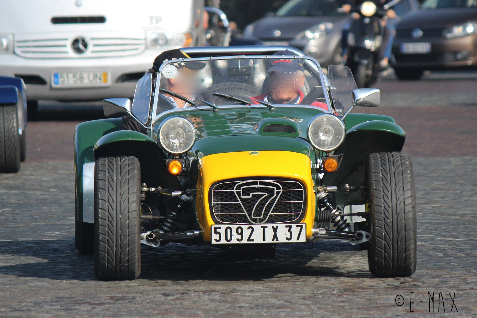 fr49993.jpg