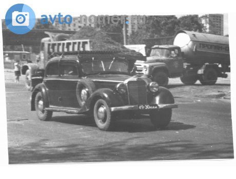 4930 ЮАИ, Mercedes-Benz 200/230