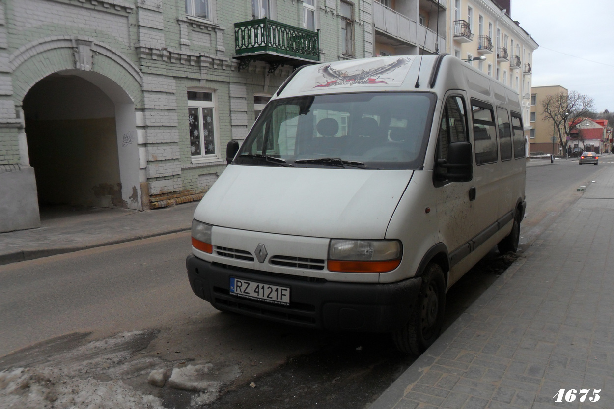 RZ 4121F, Renault Master 