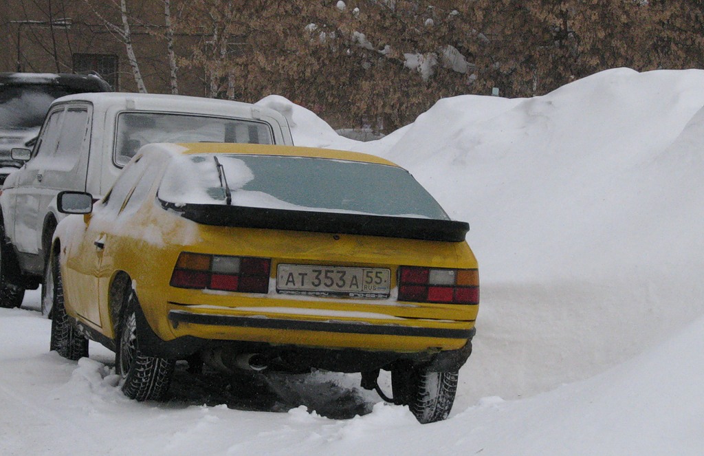 ат 353 а 55, Porsche 924 1st gen (425), 1976–1988