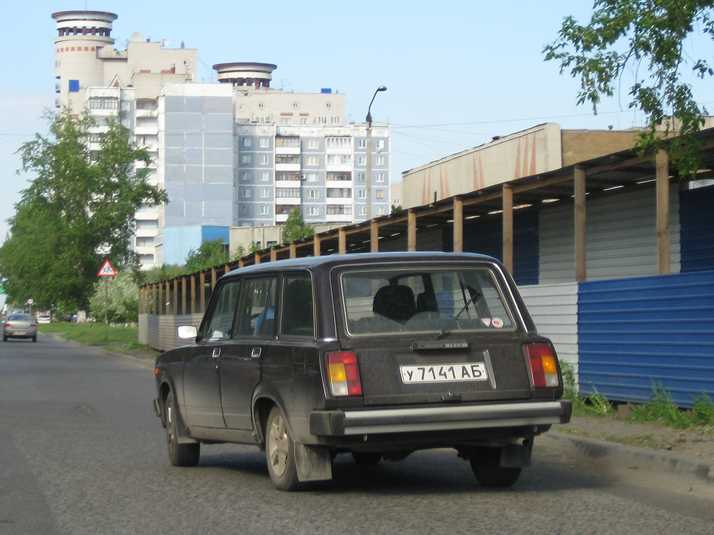 у 7141 АБ, Lada (VAZ) 2104 Жигули (Nova / Riva / 1300 / 1500), 1984–2012