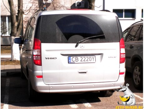 CB 2220Y, Mercedes-Benz Viano