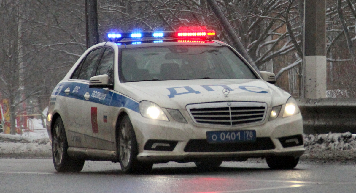 о 0401 78, Mercedes-Benz E-Klasse 4th gen Sedan (W212), 2009­–2013