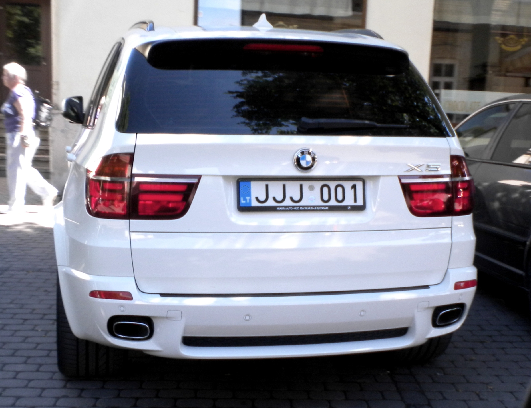 JJJ 001, BMW X5 2nd gen (E70), 2007–2013