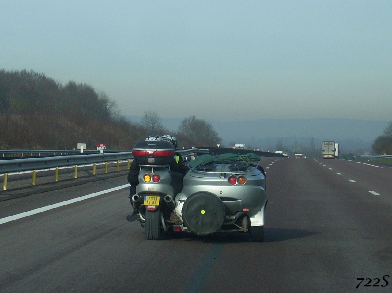 2339 YB 63, Side-Bike Zeus 