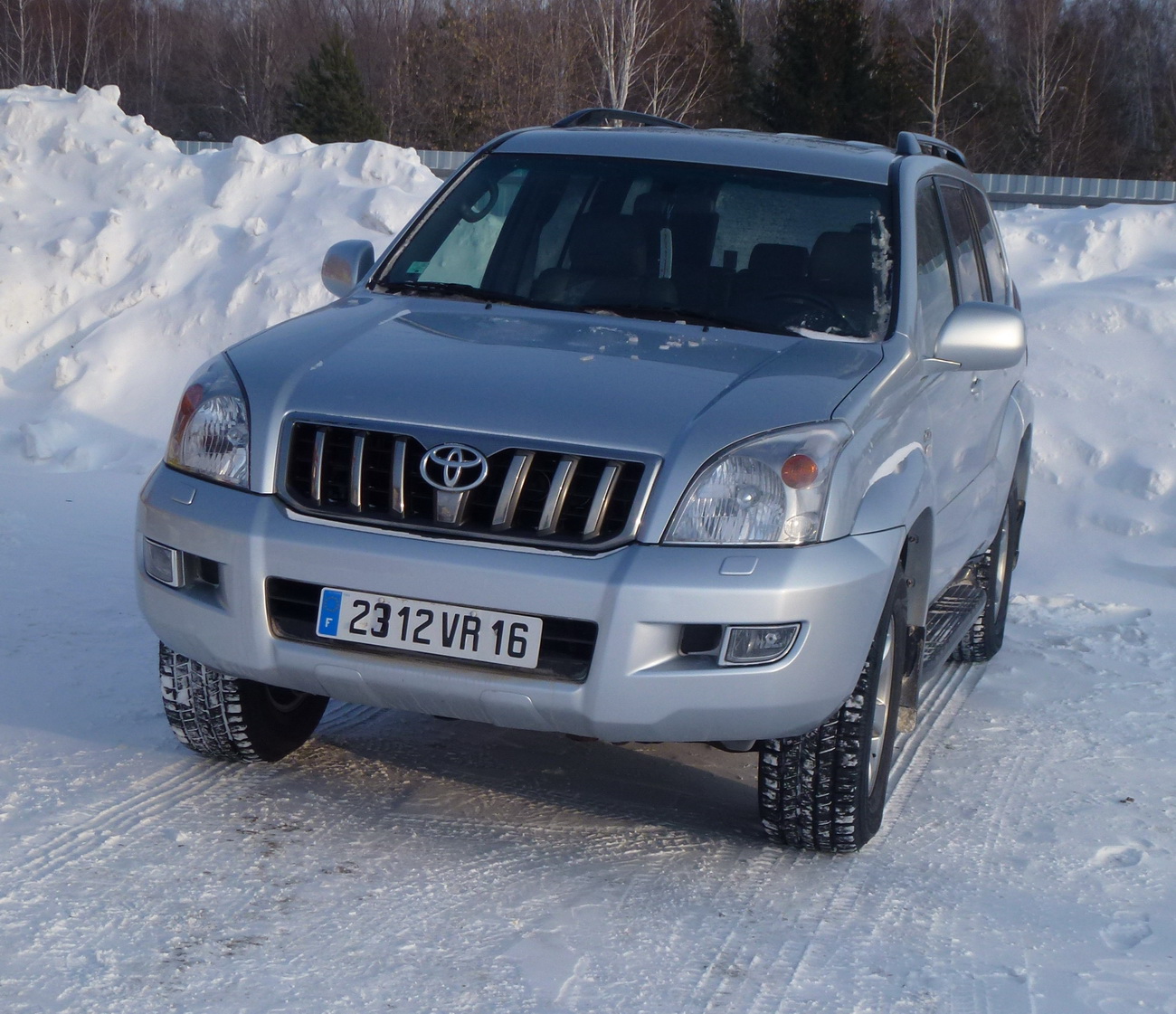 2312 VR 16, Toyota Land Cruiser Prado 3rd gen 5-door SUV (J120), 2002–2009