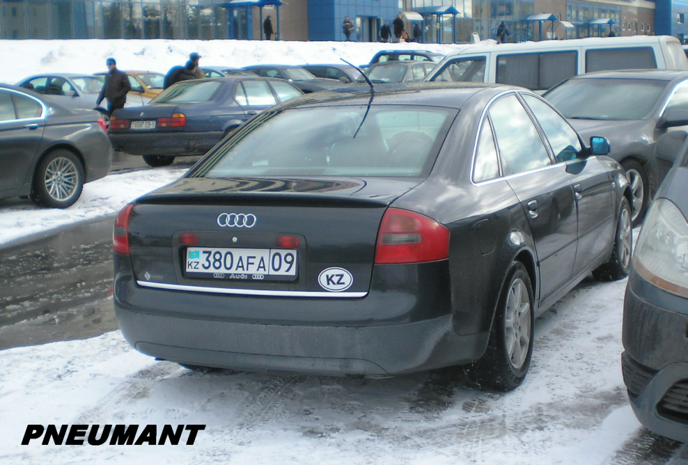 380 AFA 09, Audi A6 