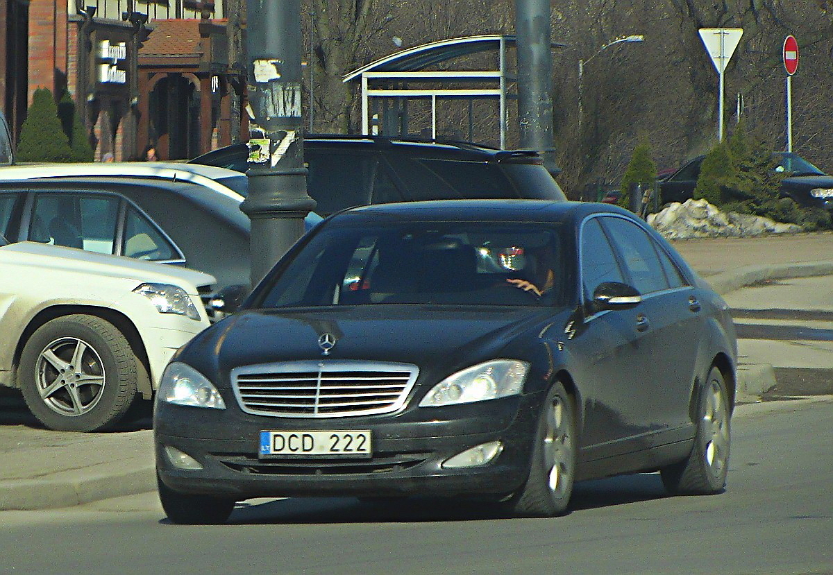 DCD 222, Mercedes-Benz S-Klasse 7th gen (W221/V221), 2005–2013