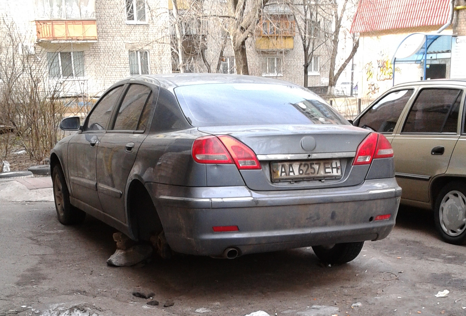 AA 6257 EH, Brilliance (Huachen Zhonghua) M2 1st gen (M2), 2006–2014