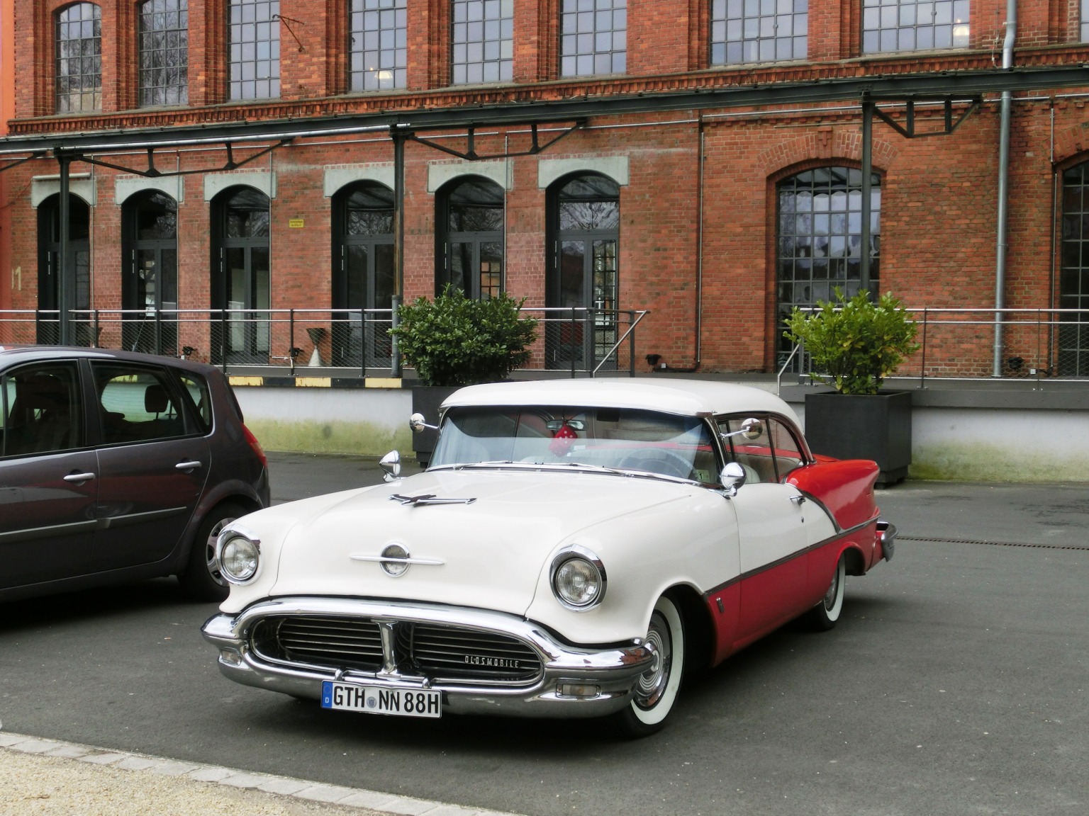 GTH NN 88 H, Oldsmobile 88 