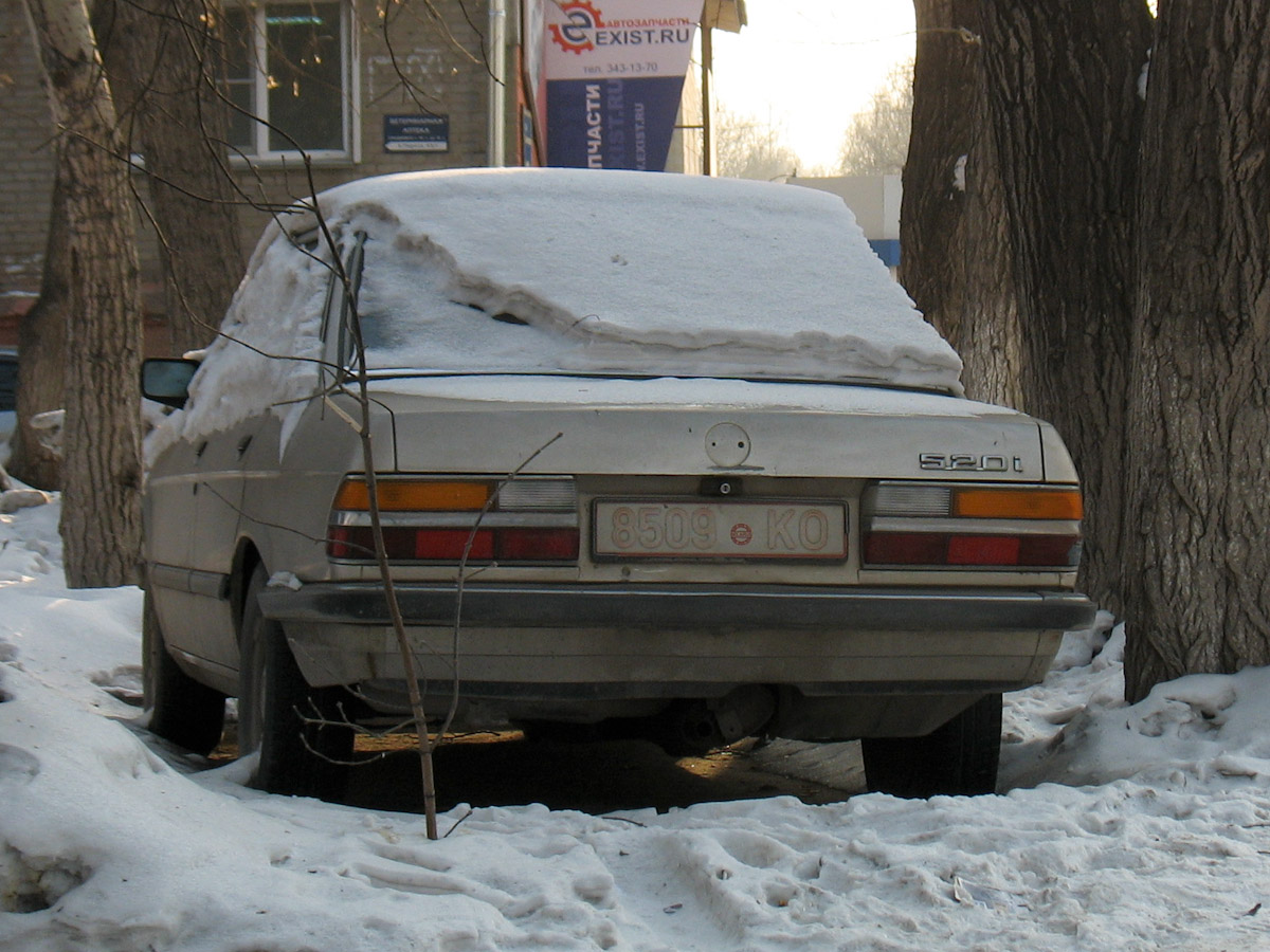 8509 KO, BMW 5 Series 2nd gen (E28), 1981–1988