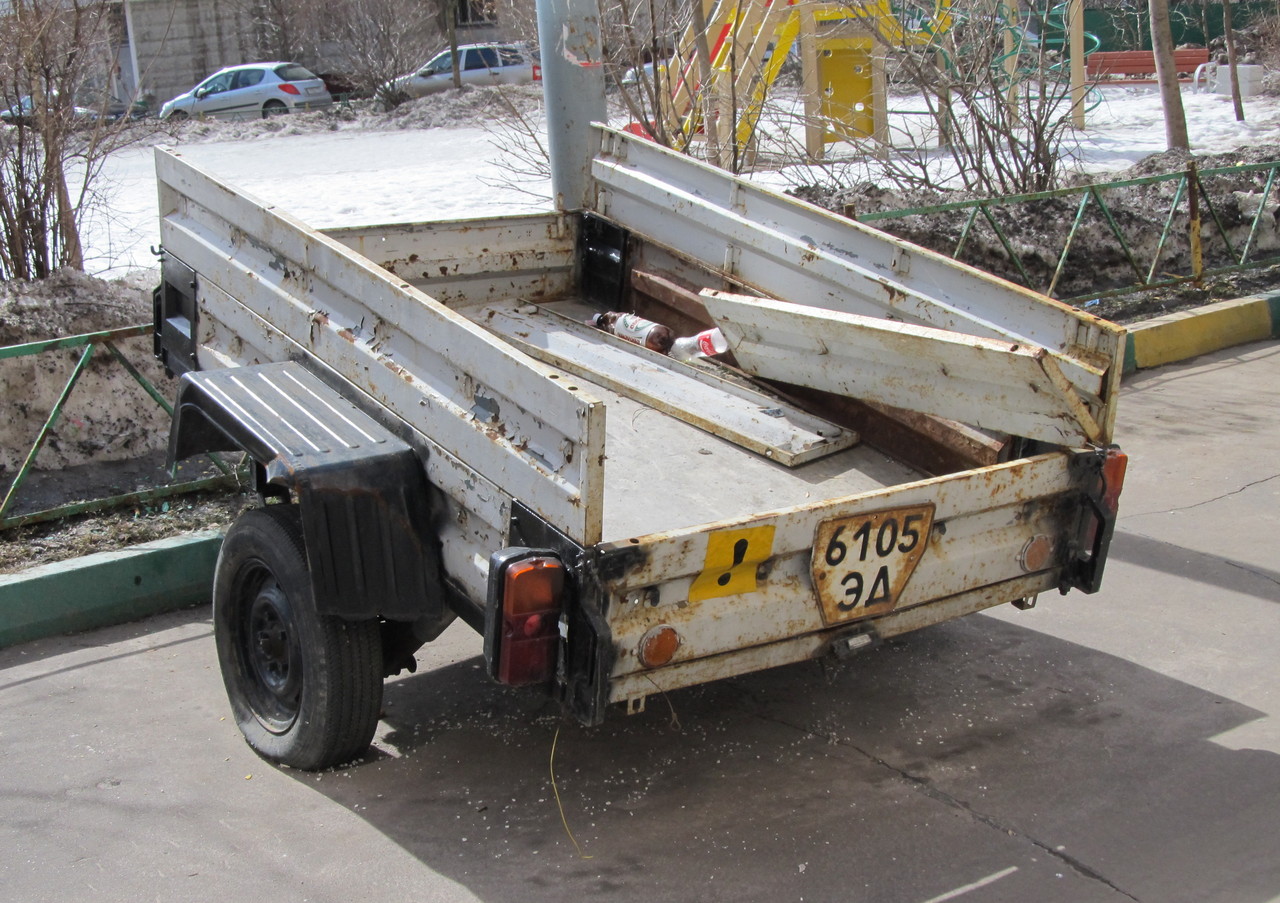 6105 ЭД, Kurganmashzavod (KMZ) 8136 