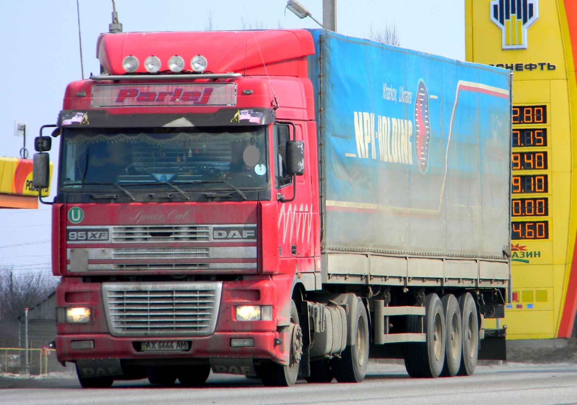 AX 6666 AM, DAF XF 1st gen (95XF), 1997–2002