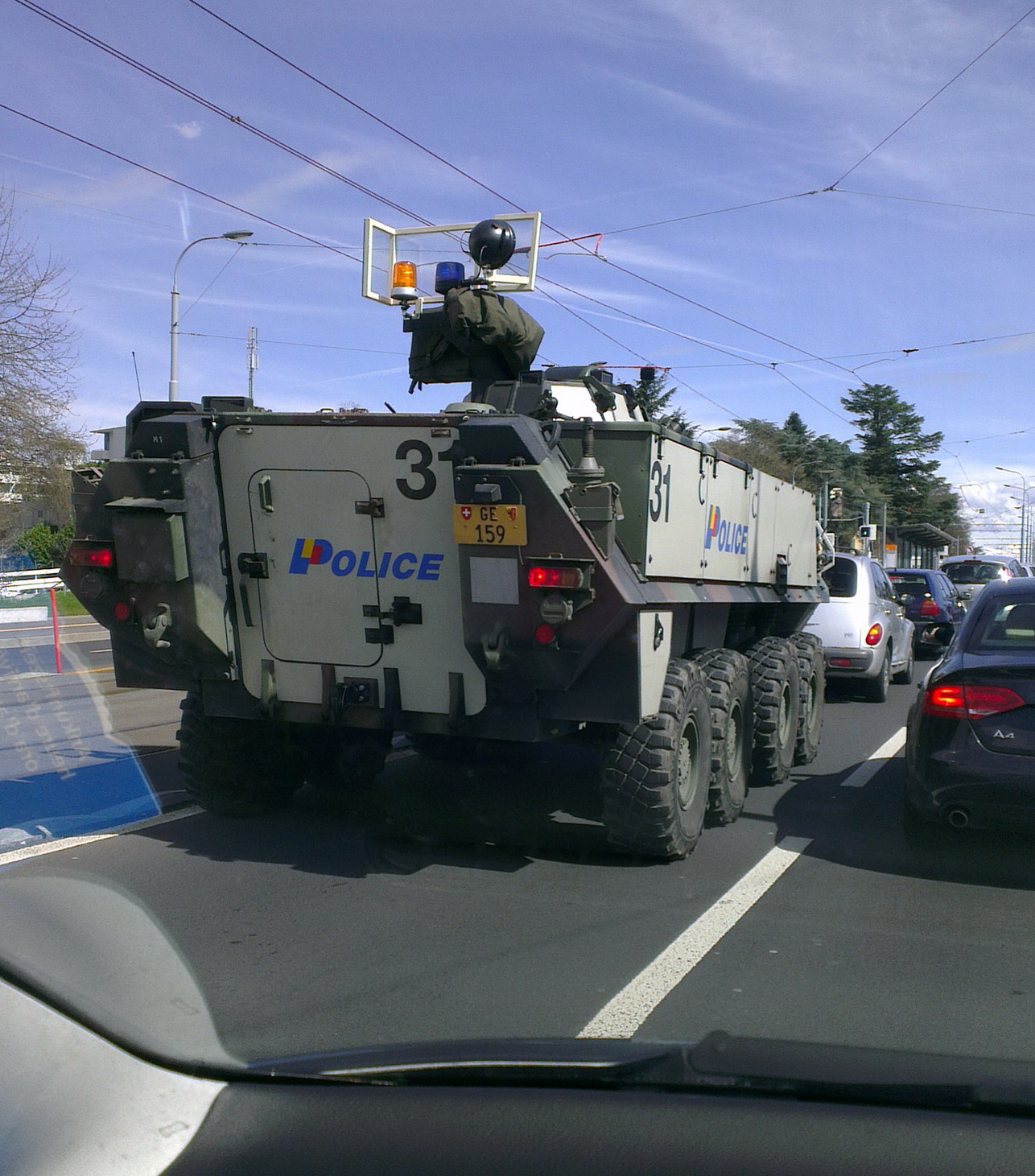 GE 159, MOWAG Piranha 