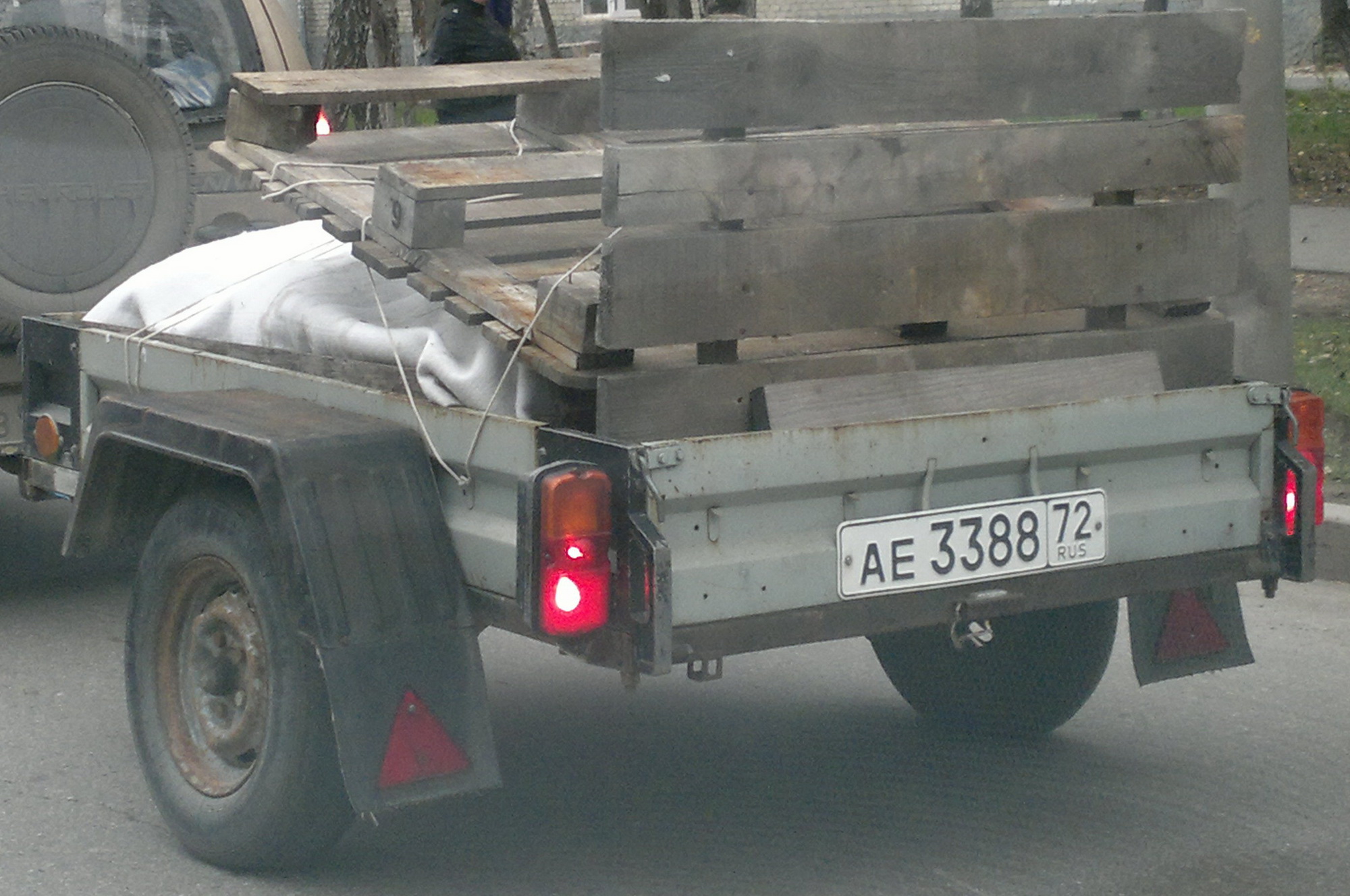 ае 3388 72, Kurganmashzavod (KMZ) 8136 