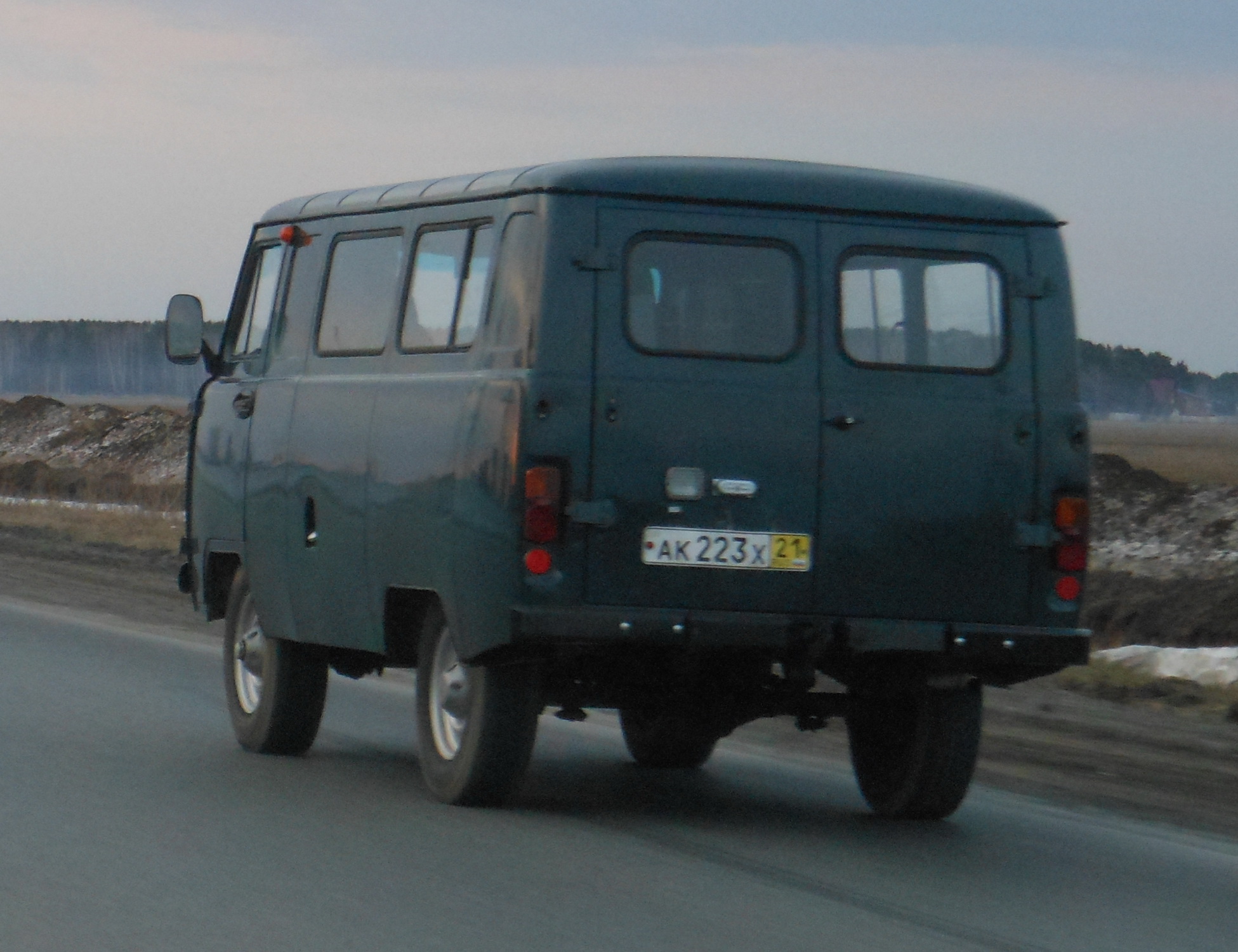 ак 223 х 21, UAZ 452 452А/3962/3741 Glassed Van, 1965–