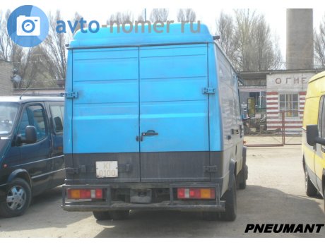 KI 0100, Mercedes-Benz T2