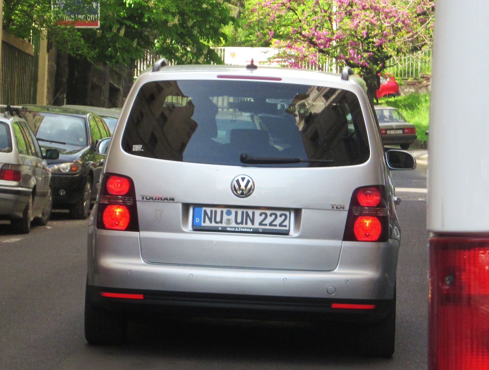 NU UN 222, Volkswagen Touran 1st gen (1T2), 1st facelift, 2006–2010
