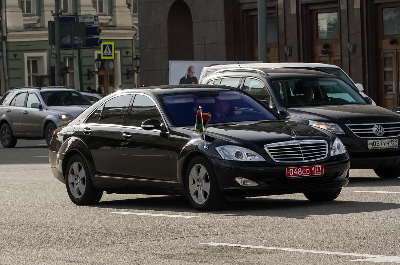 048 CD 1 77, Mercedes-Benz S-Klasse 7th gen (W221/V221), 2005–2013