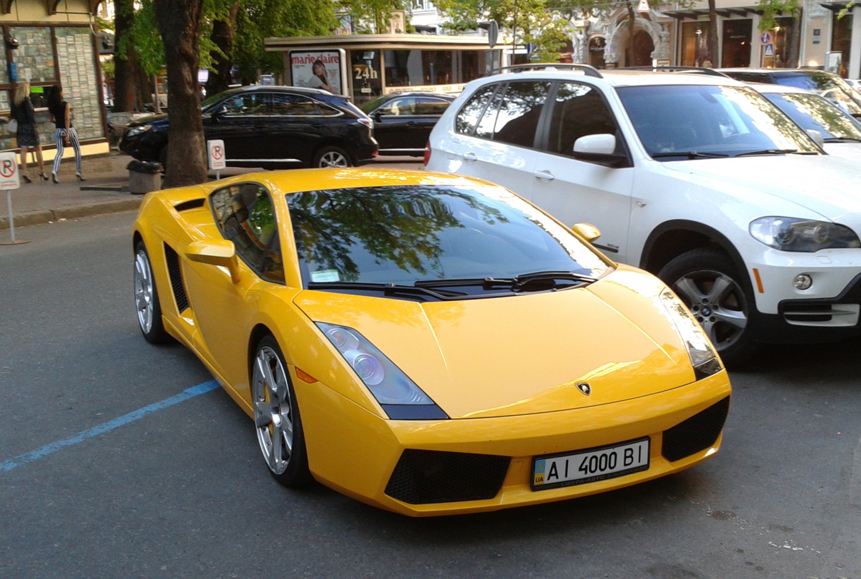 Какие машины на украине. Машины Украины. Украинские автомобили. Киев машина. Самая крутая машина в Украине.