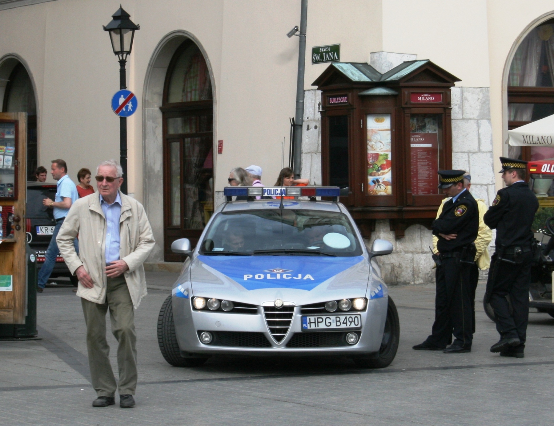 HPG B490, Alfa Romeo 159 1st gen Sedan (939), 2005–2011