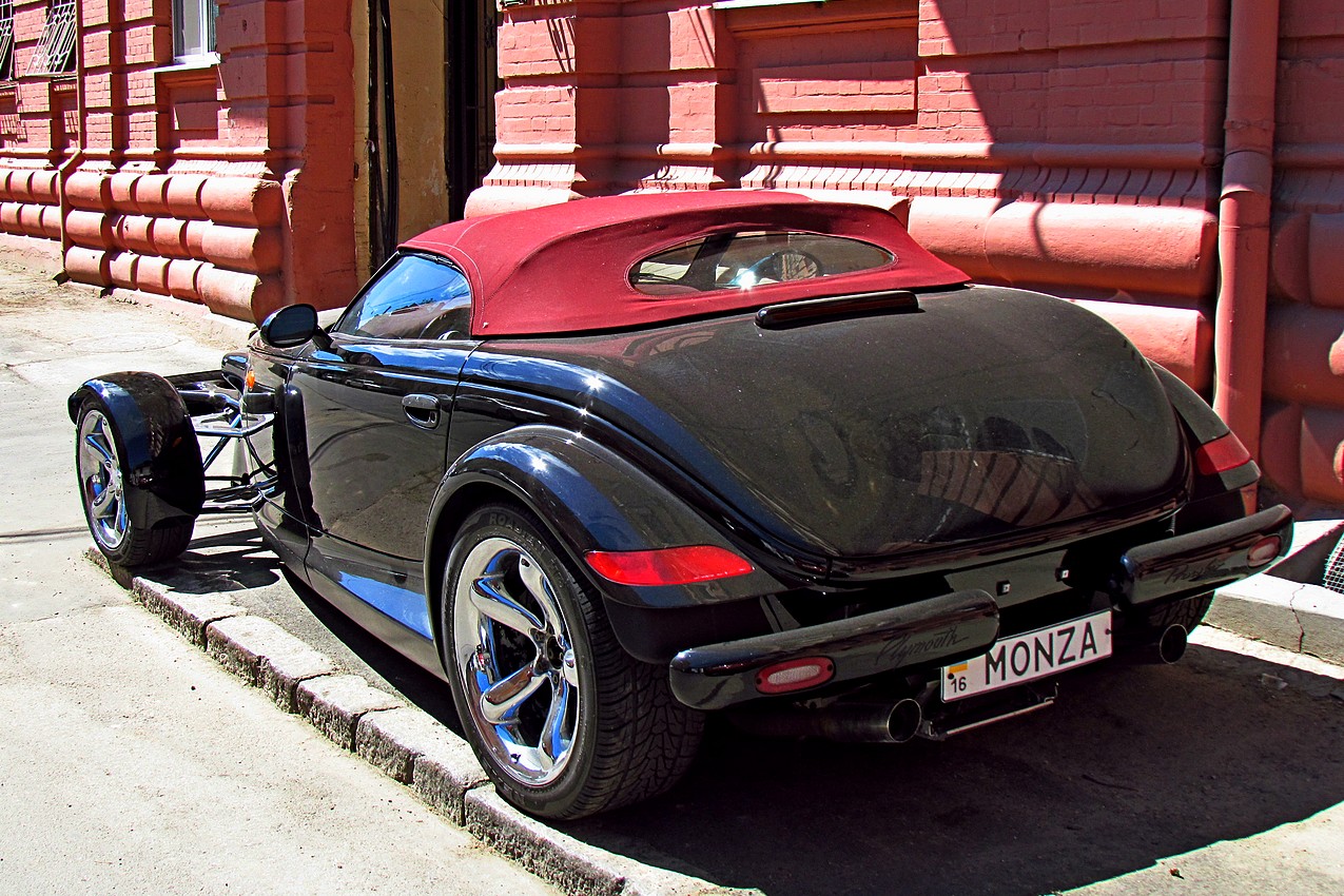 16 MONZA, Plymouth Prowler 1st gen (PR), 1997–2001