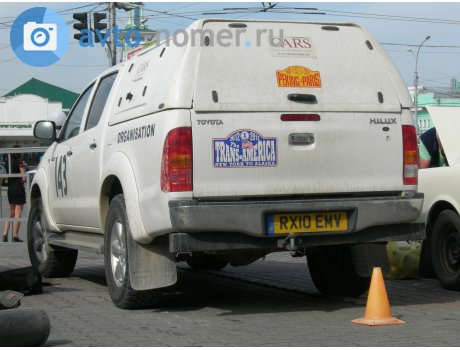 RX10 EMV, Toyota Hilux