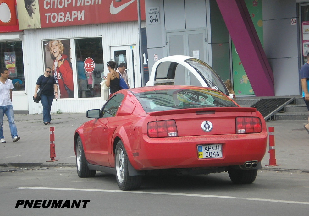 AH 0046 CH, Ford Mustang 5th gen 2-door Coupé (S197), 2004–2009