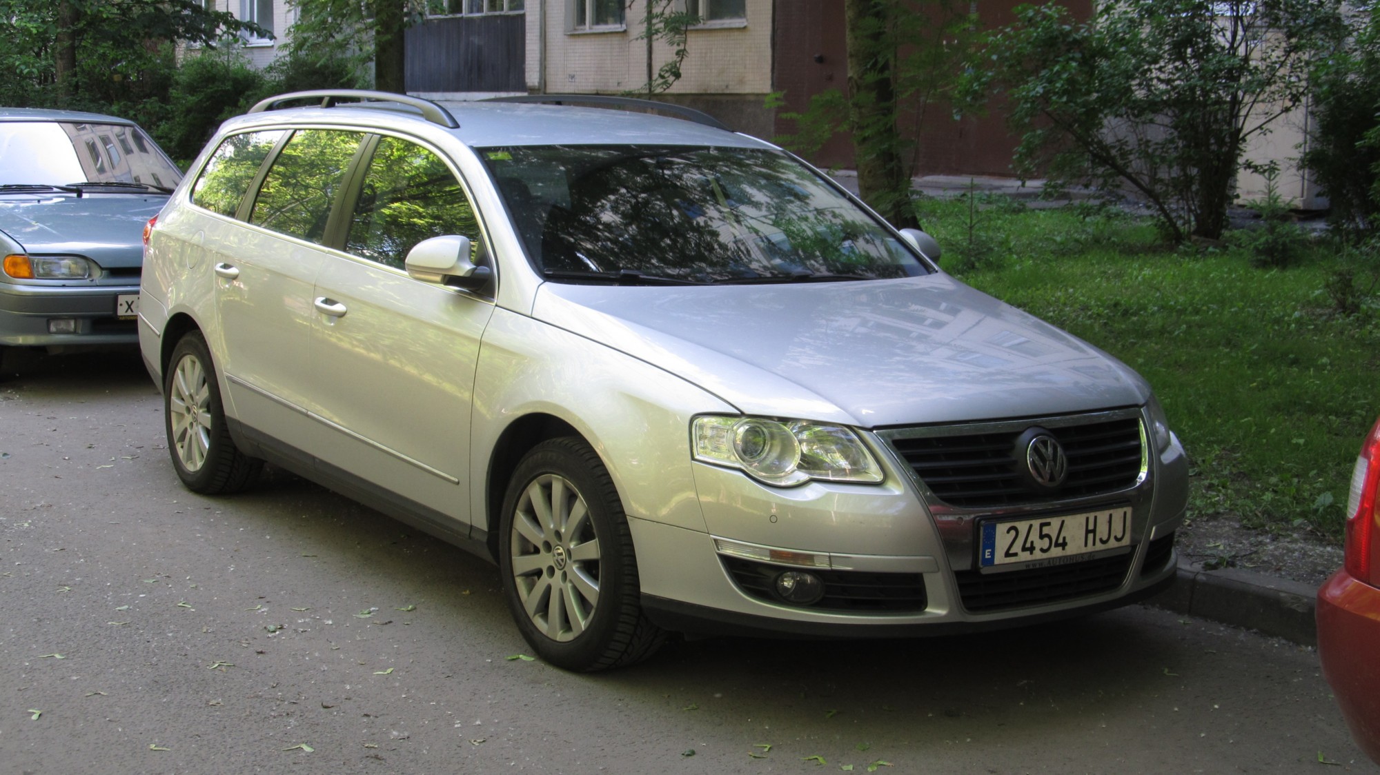 2454 HJJ, Volkswagen Passat 