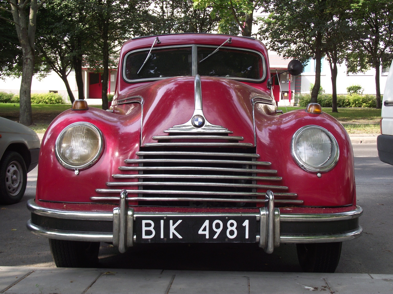 BIK 4981, BMW EMW 340 