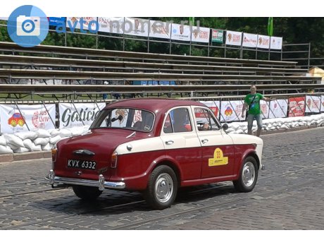 KVX 6332, Wolseley 1500