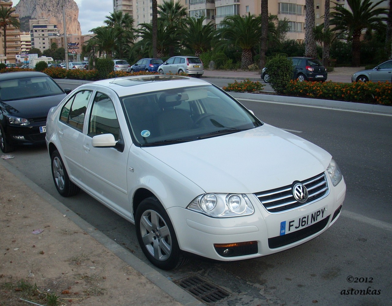 FJ61NPY, Volkswagen Bora 1st gen Sedan (9D2; BR- and CN-market), facelift, 2005–2008 (–2011 for BR-market)