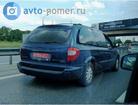 011CD 2 77, Chrysler Grand Voyager