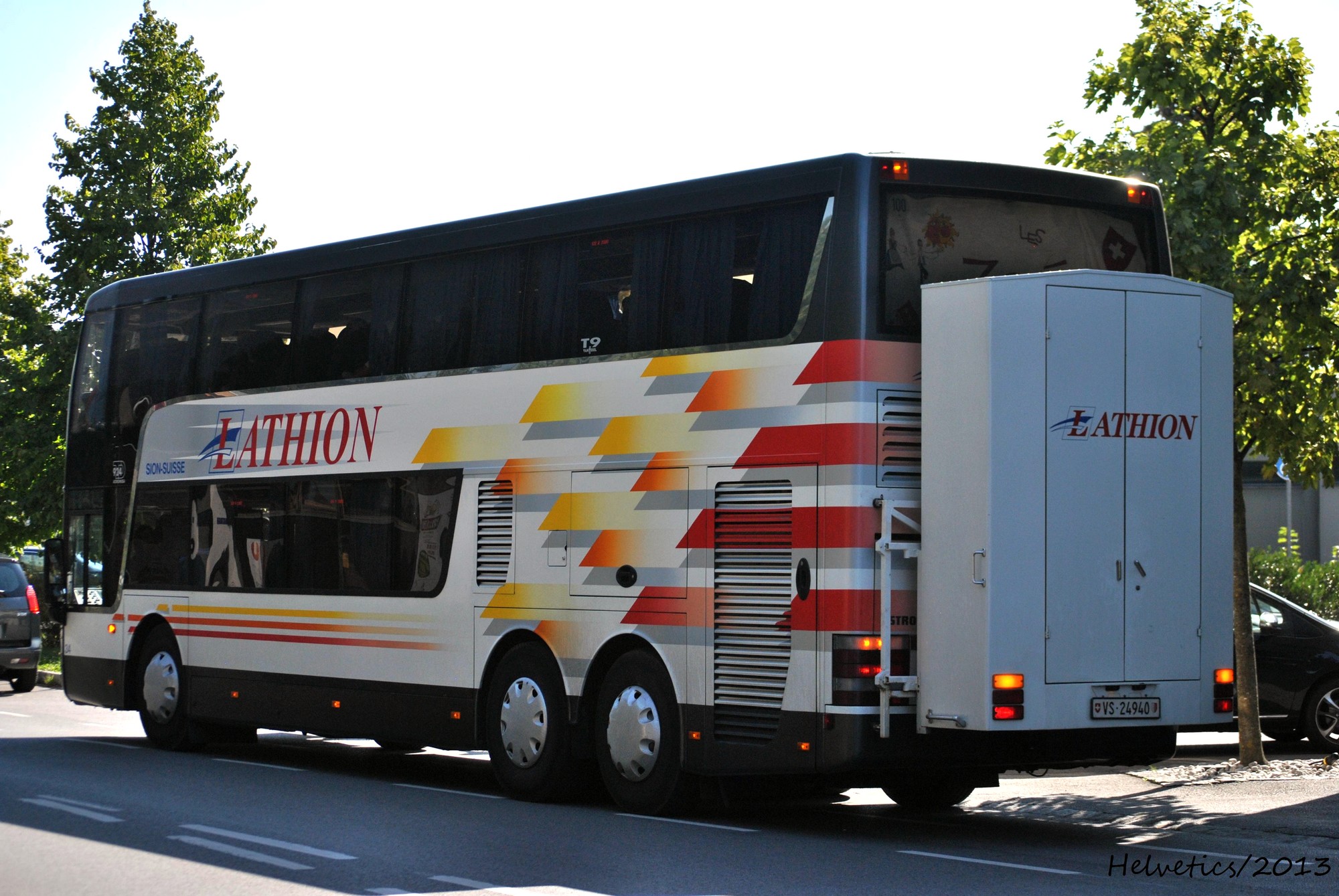 VS 24940, Van Hool TD924 