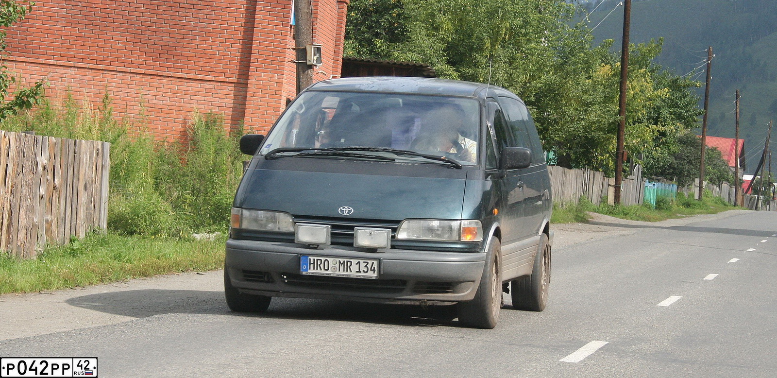 HRO MR 134, Toyota Previa 1st gen (R10/R20), 1990–2000