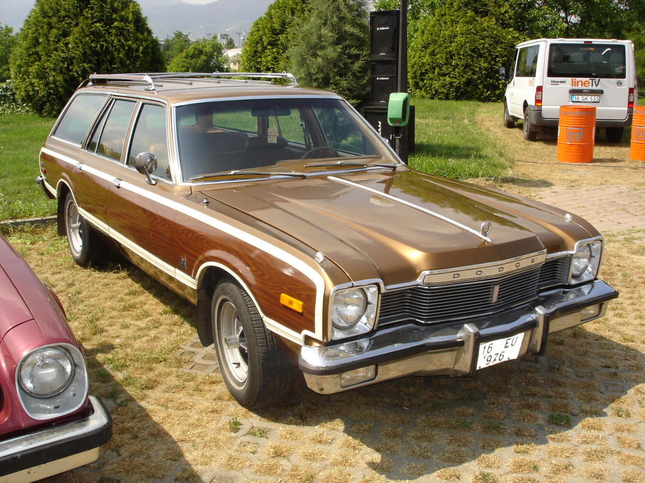 16 EU 976, Dodge Aspen 1st gen 5-door Station Wagon (45; F-body), 1975–1979