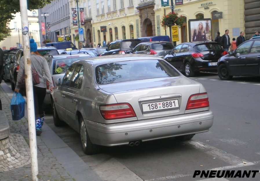 1S8 8881, Daewoo Chairman 1st gen (W100), 1999–2002