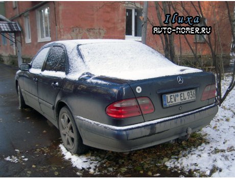 LEV EL 936, Mercedes-Benz E-Klasse