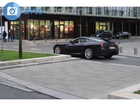 UN FF 599, Ferrari 599