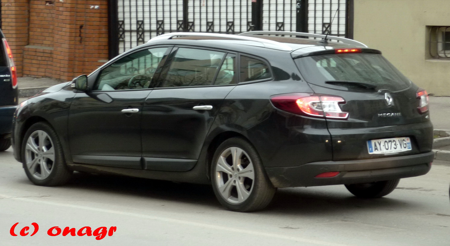 AY-073-VG, Renault Mégane 3rd gen Estate (K95), 2009–2016