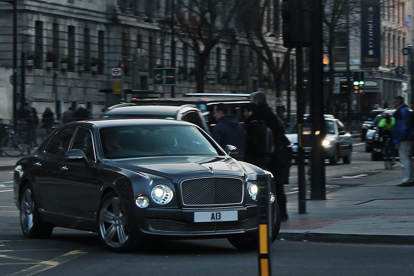 A13, Bentley Mulsanne 2nd gen (3Y), 2009–2016