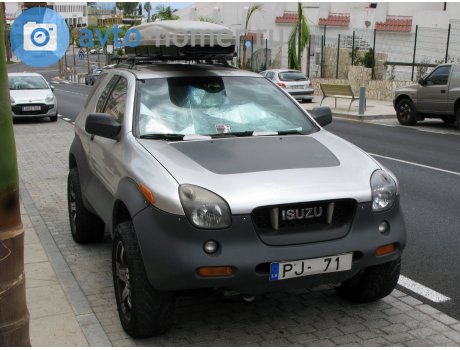 PJ-71, Isuzu VehiCross