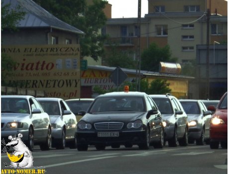 1111 EX-4, Mercedes-Benz C-Klasse