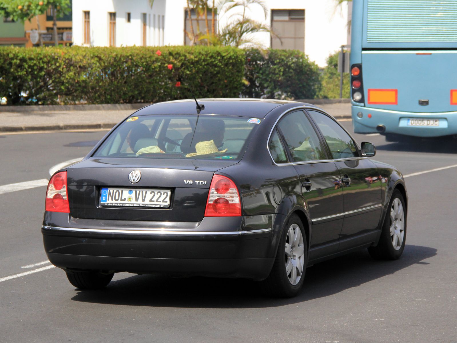 NOL VV 222, Volkswagen Passat 5th gen Sedan (B5.5; 3BG), facelift, 2000–2005