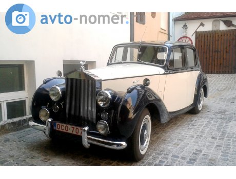 OCO-707, Rolls-Royce Silver Dawn