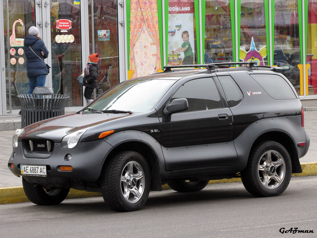 AE 6887 AC, Isuzu VehiCross 1st gen (UGS25DW/VX), 1997–2001