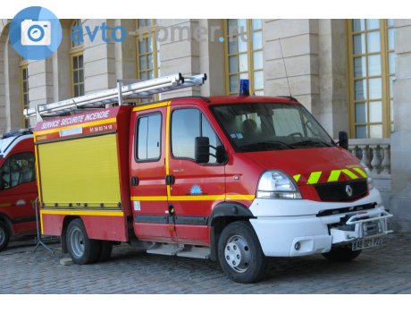 AB-021-PZ, Renault Mascott